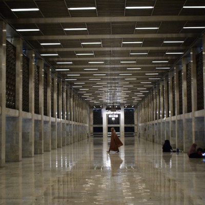 Gelar Salat Idulfitri 2023, 200 Ribu Lebih Jemaah Penuhi Masjid Istiqlal