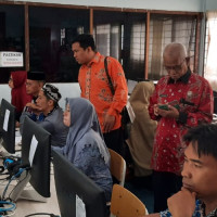 Peserta Test PPG PAI Apresiasi Aplikasi Pretest SIAGA